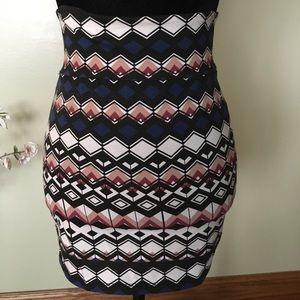 Patterned Bodycon Pencil Skirt